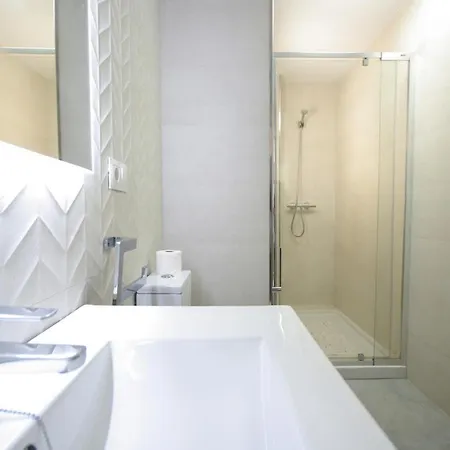 128 Livingtarifa Tramontana *